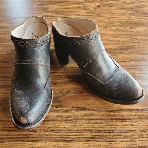 Rare- Freebird By Steven Prisn Mules 9 - Picture 3 of 12